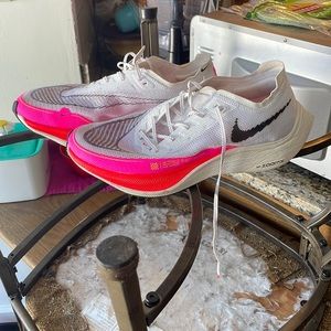 Men's Nike ZoomX Vaporfly Next% 2